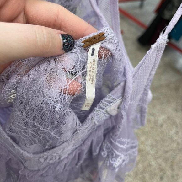 XS - FREE PEOPLE - In The Clouds Lace Lilac Top Lavender NEW no tags - Picture 6 of 6